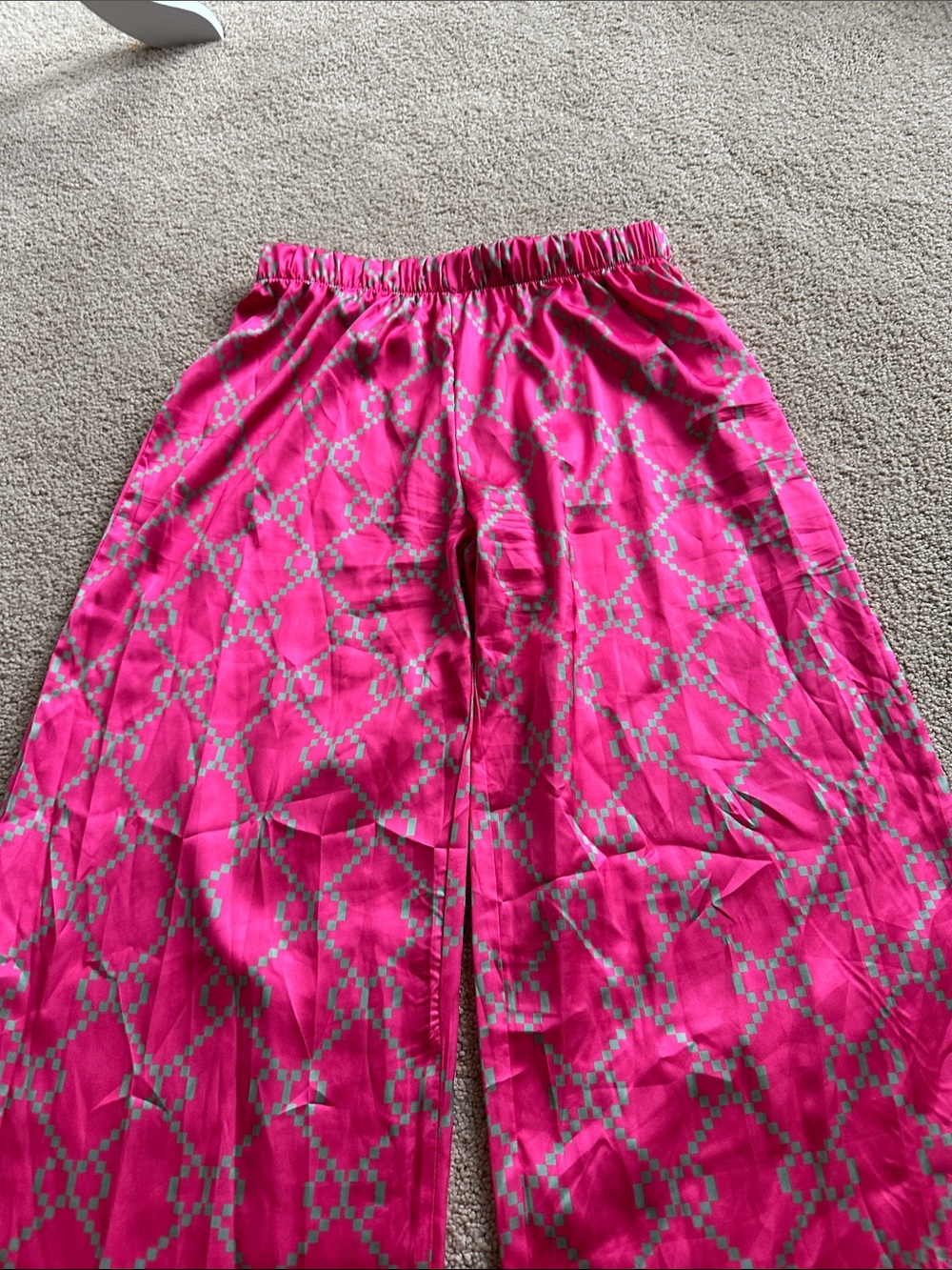 Dalia McPhee pajama set - Picture 6 of 8